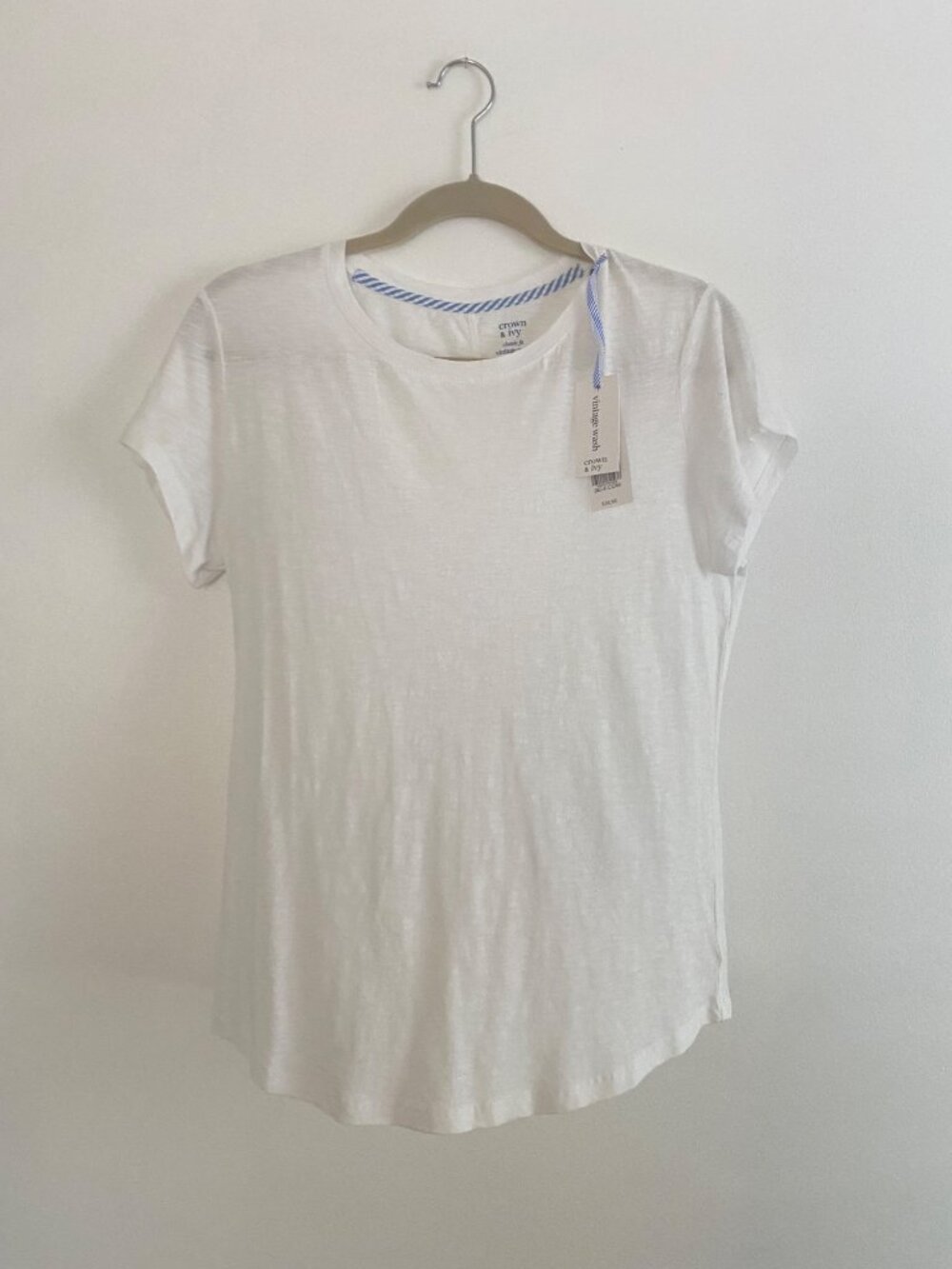 Crown & Ivy Vintage Wash White Classic Fit Cotton T-Shirt Size M